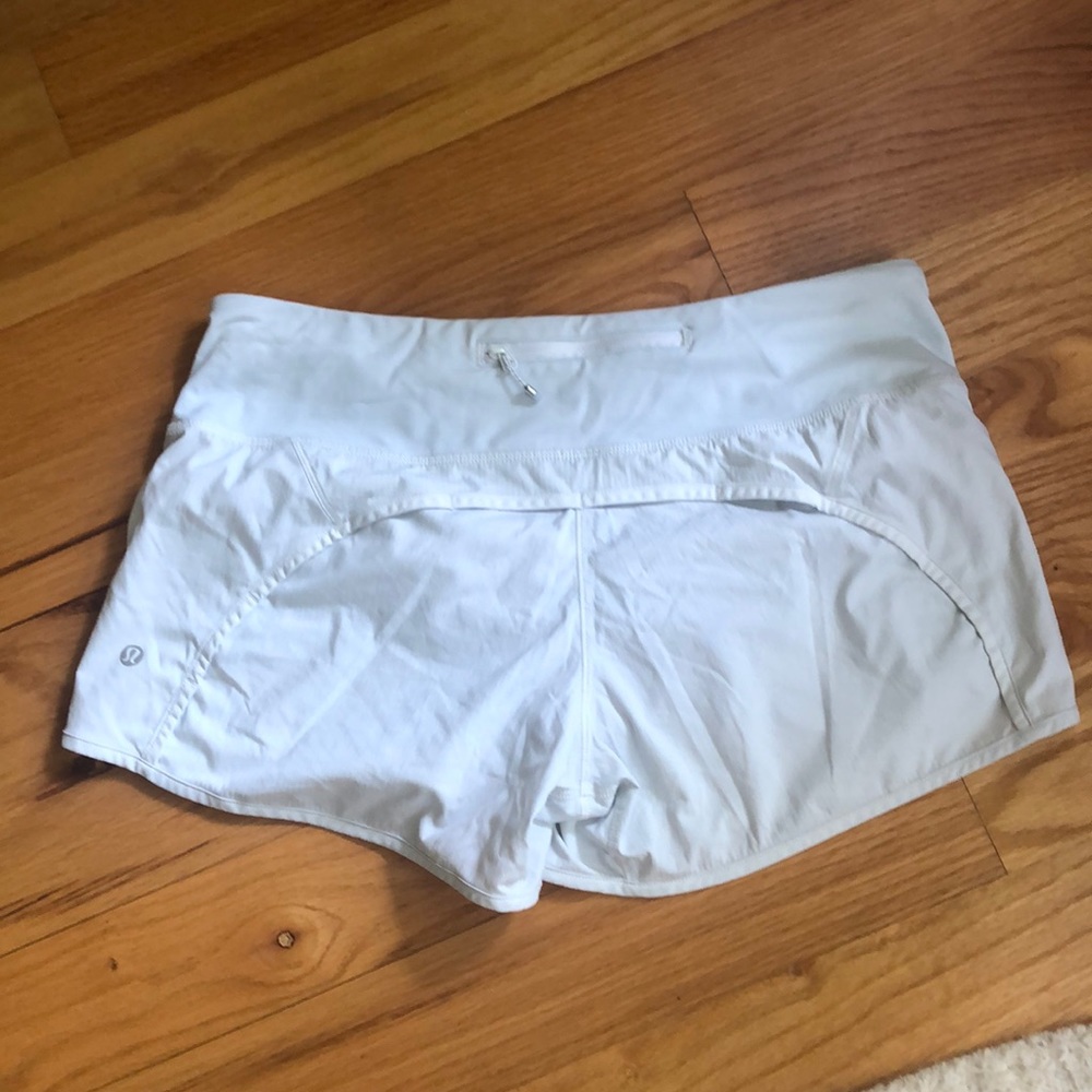 White lululemon Speed Up Shorts! 8